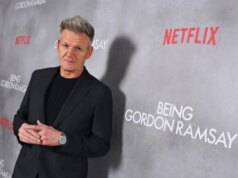 L’ex amante di Gordon Ramsay si scaglia contro il documentario Netflix “falso e fuorviante”.