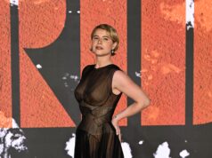 Jessie Buckley e Penelope Cruz conducono il tappeto rosso tempestato di stelle alla première mondiale di The Bride a Londra