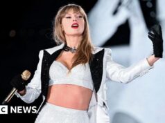 Una donna ammette di aver venduto biglietti falsi per Taylor Swift