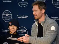 «Il peut prendre la rondelle et faire ce qu’il veut avec»: Mike Matheson è impressionato dal gioco di Juraj Slafkovsky alle Olimpiadi