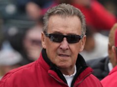 Il proprietario degli Angels Arte Moreno attira le critiche della MLBPA dopo aver detto che i fan non danno la priorità alla vittoria