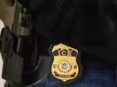 Nonostante 4.400 sentenze dei tribunali che dichiarano illegali le detenzioni, la repressione dell’ICE negli Stati Uniti continua