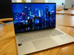 Cerchi un laptop computer OLED con una durata della batteria eccezionale? Eccone uno che consiglio