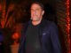 Brett Ratner definisce le speculazioni sulla sua foto di Epstein “pazze” e “orribili”