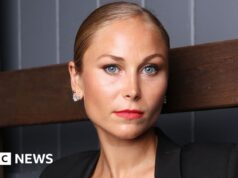 Il primo ministro australiano si scusa dopo aver definito “difficile” il sopravvissuto e difensore degli abusi sessuali su minori