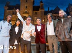 All’interno del castello da 3,25 milioni di sterline acquistato dal vincitore di Movie star Traitors Alan Carr