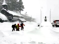 9 sciatori californiani sono ancora dispersi dopo una valanga; 6 salvati