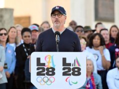 Casey Wasserman vende agenzia dopo che sono emerse e-mail civettuole di Ghislaine Maxwell, i clienti se ne vanno: rapporto