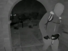 L’ex agente dell’FBI analizza il video di sorveglianza pubblicato sulla scomparsa di Nancy Guthrie