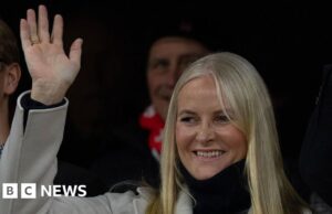 Il Primo Ministro norvegese concorda sul fatto che la principessa ereditaria abbia avuto “scarsa capacità di giudizio” sui legami con Epstein