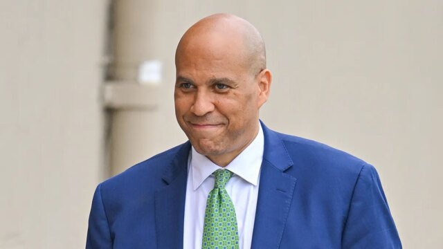 cory-booker-2.jpg