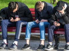 La Spagna vieta l’uso dei social media ai minori di 16 anni mentre il mondo punta tutto sulla verifica dell’età