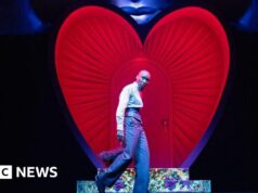 “Non faccio attenzione”: Cynthia Erivo ignora le critiche on-line mentre Dracula riceve recensioni contrastanti