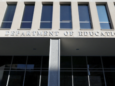 Il Dipartimento dell’Istruzione intende ritirare i criteri basati sulla razza nelle sovvenzioni federali