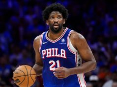 Embiid dei 76ers salterà almeno tre partite per infortunio obliquo