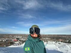 Un allenatore quebecchese realizza il sogno olimpico in compagnia di una planchista bresiliana