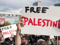 Le celebrità si infuriano contro i competition cinematografici che evitano questioni politiche come Gaza