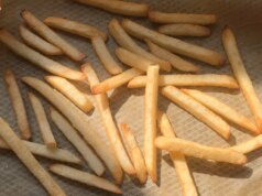 Ho testato 6 principali marche di patatine fritte congelate e la migliore è stata un vero affare a soli $ 3