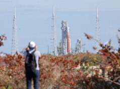 Il razzo lunare della NASA colpito da un nuovo problema dovrebbe posticipare il volo advert aprile