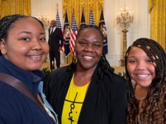 La mamma del Texas che ha parlato alla Casa Bianca è “molto grata” a Trump per il progresso delle politiche sulla scelta della scuola