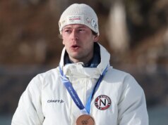 Ehi, forse non scusarti per aver barato davanti al mondo intero?