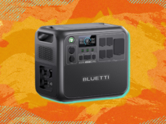 La centrale elettrica portatile Bluetti AC200L costa oltre la metà su Amazon