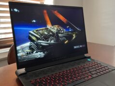 Se stai cercando di sostituire il tuo vecchio desktop, questo laptop computer Alienware ha tutta la potenza di cui hai bisogno