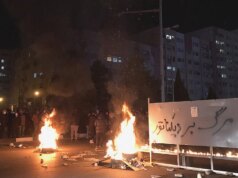 L’Iran perde 1,56 milioni di dollari ogni ora a causa delle restrizioni legate al blackout di Web nel mezzo della crisi economica: analista