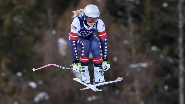 lindsey-vonn-in-action-milan-olympics.jpg