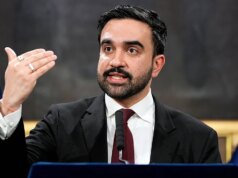 La risposta di Mamdani all’attacco di Trump all’Iran scatena una reazione conservatrice: “Tifo per l’ayatollah”