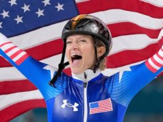 La pattinatrice di velocità americana Mia Manganello vince la medaglia di bronzo nella mass begin femminile nell’ultima gara olimpica