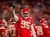 Il compagno di squadra di Travis Kelce risponde all’affermazione che i Chiefs dovrebbero separarsi dal tight finish