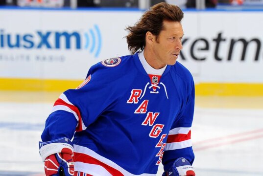 La famiglia del grande Ron Duguay dei Rangers lancia un appello straziante mentre combatte il cancro allo stadio 4