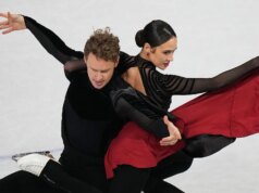 Le stelle del pattinaggio olimpico statunitense stanno valutando l’appello contro il punteggio del giudice che ha negato loro l’oro