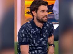 Jack Whitehall: ospitare gli inglesi è una vera montagna russa