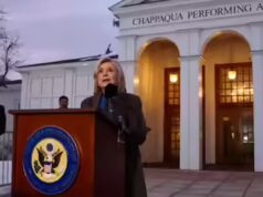 UFO, Pizzagate e foto trapelate: Hillary Clinton affronta domande difficili sui file Epstein