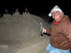 L’amato artista dei castelli di sabbia cacciato dalla spiaggia della California da un lodge di lusso dopo quasi 20 anni