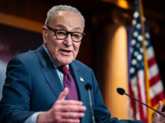 Schumer raddoppia il disegno di legge sul voto del GOP “Jim Crow 2.0” nonostante il sostegno degli elettori democratici