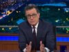 Stephen Colbert critica la CBS, cube che la rete ha bloccato l’intervista di James Talarico