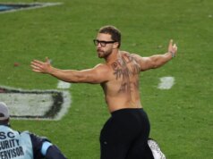 Godetevi questo POV dell’arresto al Tremendous Bowl, per gentile concessione di Good Glasses