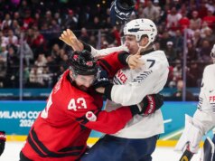 La stella olimpica dell’hockey spiega perché ha rischiato l’espulsione per combattere contro un giocatore sospeso per il resto dei Giochi