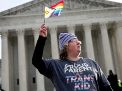 Il colosso sanitario del Massachusetts mette positive all’assistenza di genere ai giovani per proteggere “centinaia di milioni” di finanziamenti