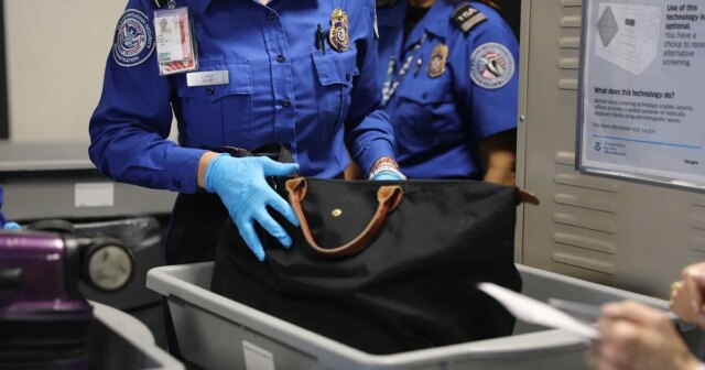 tsa-workers.jpg
