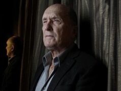 Robert Duvall, leggenda della recitazione nota per i ruoli intensi, muore a 95 anni