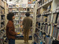 I DVD sono i nuovi dischi in vinile: perché la Gen Z sta abbracciando i supporti fisici
