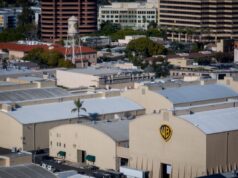 Netflix si ritira dall’asta della Warner Bros. e la Paramount rivendica il premio