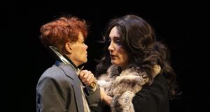 Le donne trionfano in “Riccardo III”, il tempestivo ritratto di un tiranno di A Noise Inside