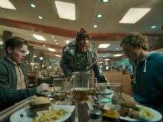 Siamo tutti condannati, ma un’astuta satira di fantascienza, “Buona fortuna, divertiti, non morire”, offre parole di addio