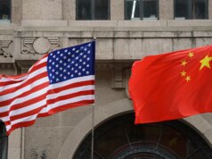 Una banda criminale cinese avrebbe reclutato membri della Marina per matrimoni fittizi e accesso alla base