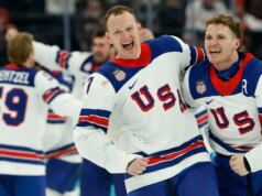 Brady Tkachuk difende la reazione del Staff USA durante la battuta sull’hockey femminile di Trump